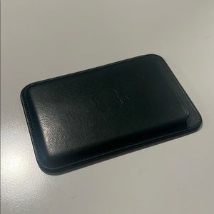 Apple Wallet MagSafe